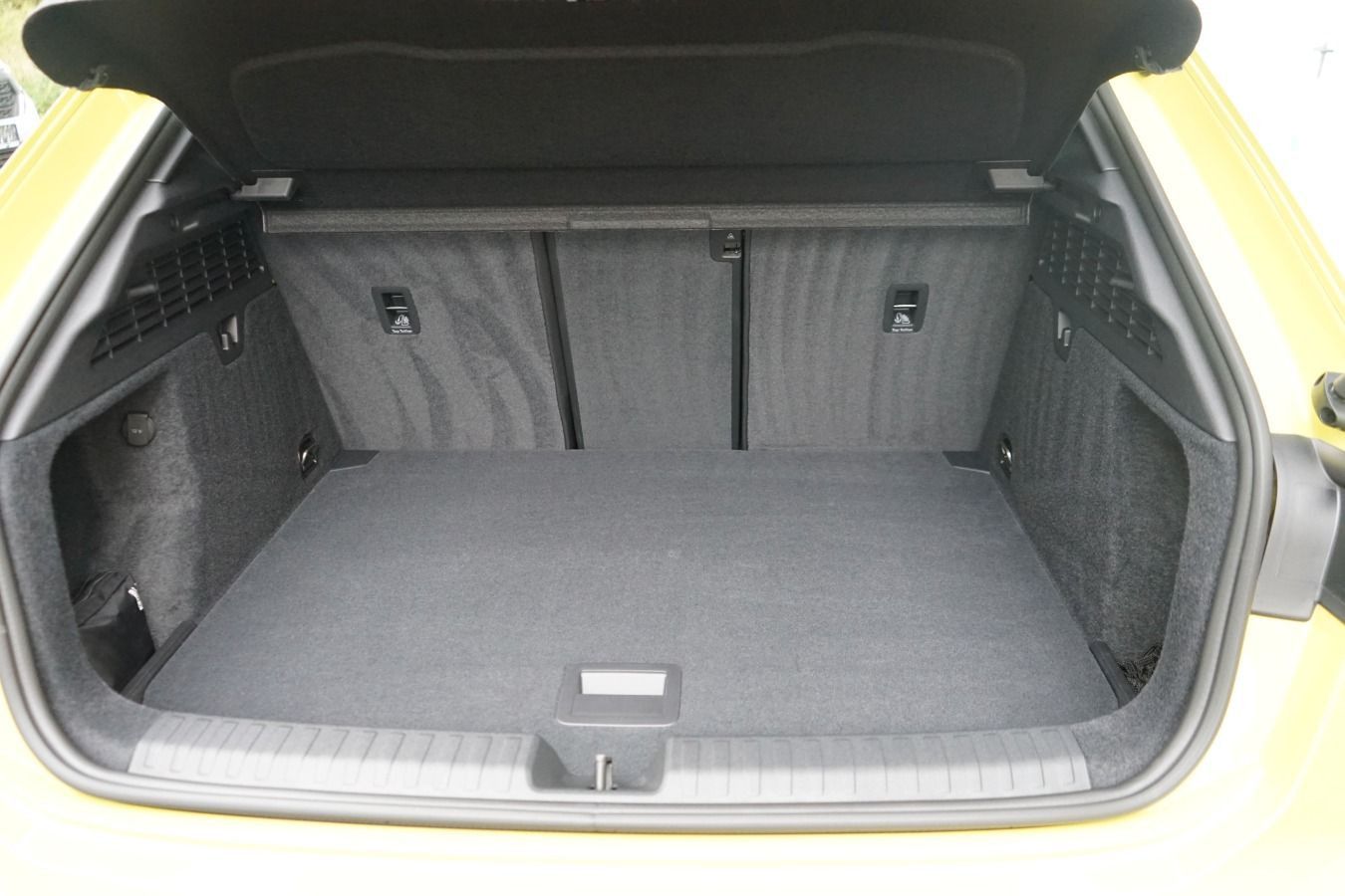 Audi A3 allstreet 35 TFSI S tronic - Samsaru's Car Outlet