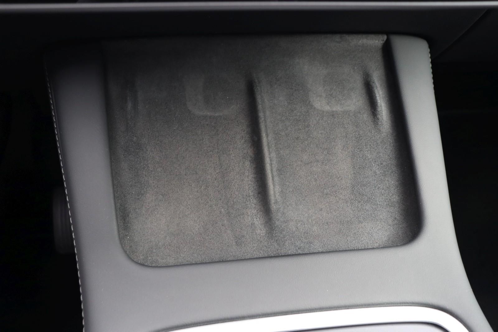 Tesla Model Y Long Range AWD +1.HAND+AHK+MWST+92,2%SOH