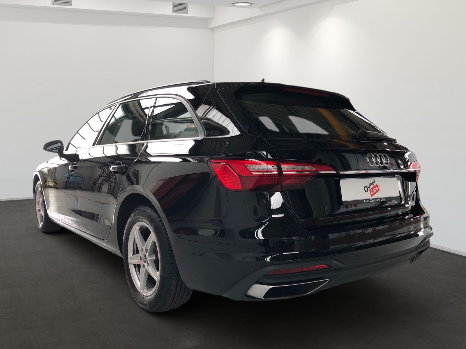 Audi A4 Avant 35 TDI BUSINESS - Samsaru's Car Outlet