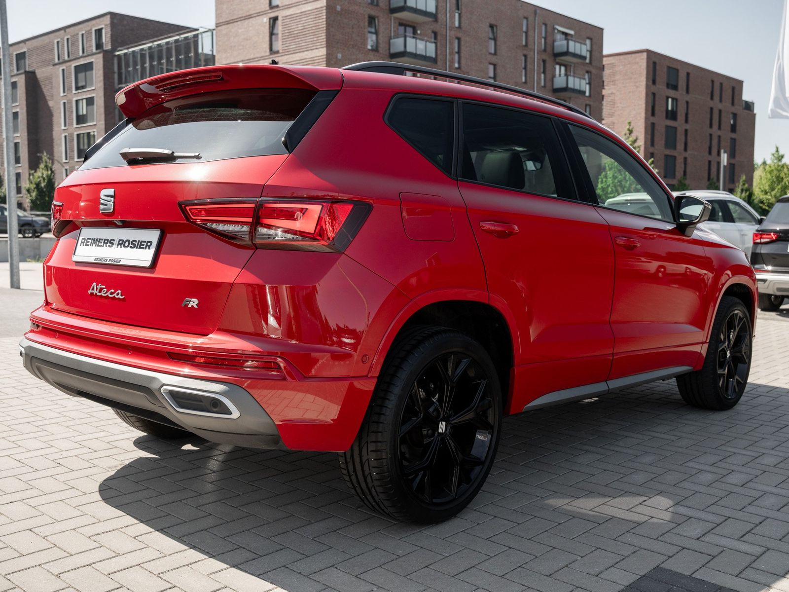Seat ATECA FR 1.5 TSI DSG AHK Kam. Navi Pano Sportp.