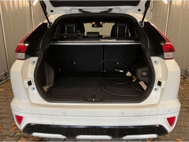 Mitsubishi Eclipse Cross Plus Select Black Hybrid 4WD 2.4 P