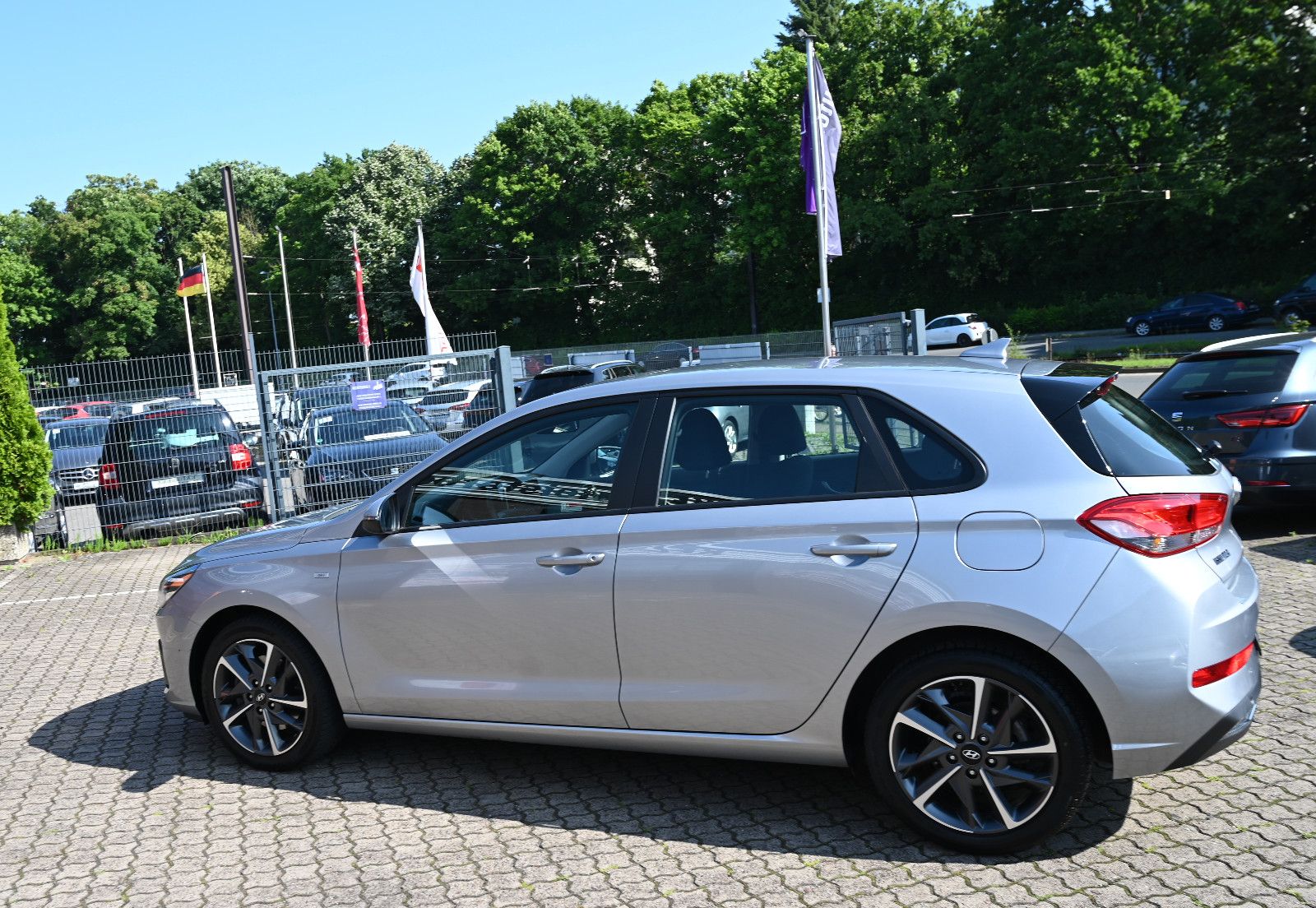Hyundai i30 1.0 T-GDI - Samsaru's Car Outlet