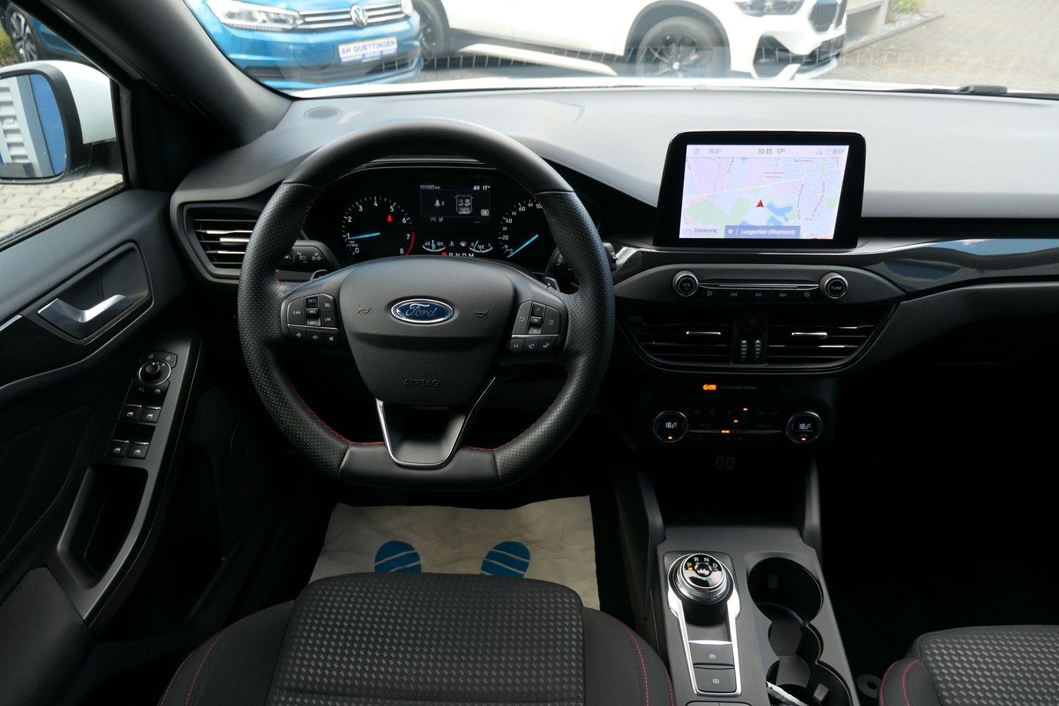 Ford Focus Turnier 1.5 ST-Line - Samsaru's Car Outlet