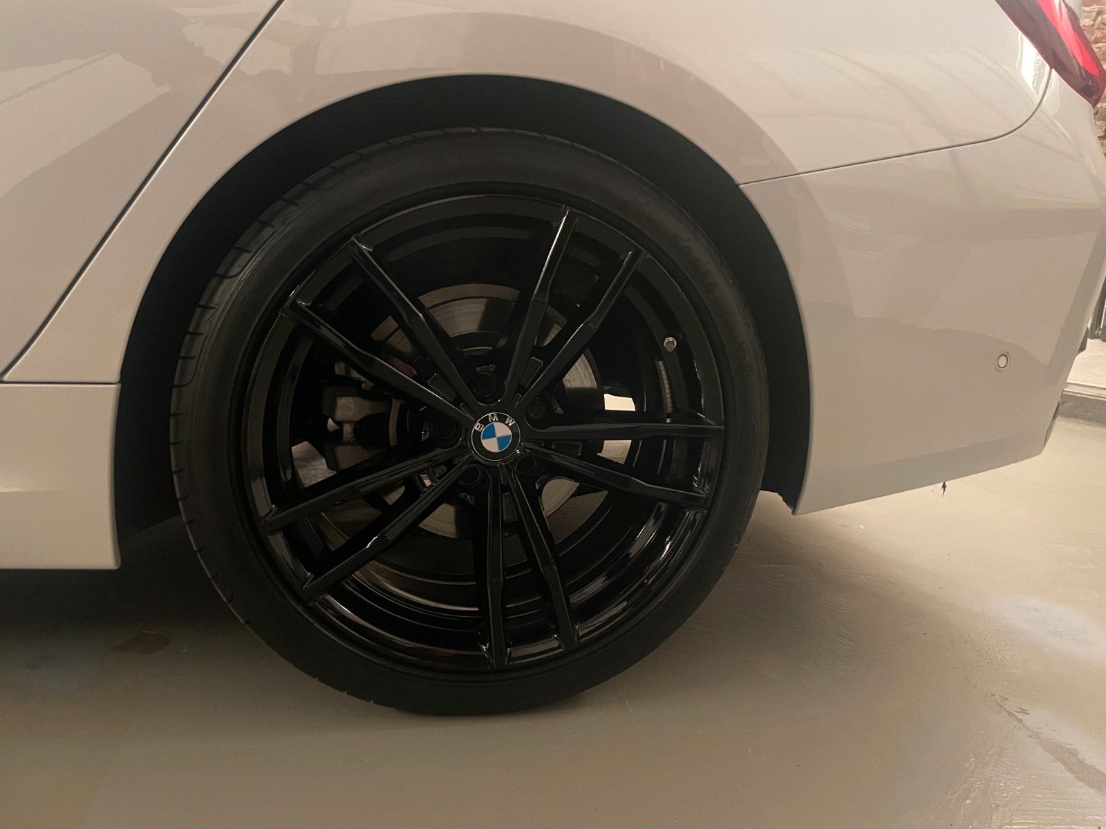 BMW 320d xDrive M Sport - Samsaru's Car Outlet