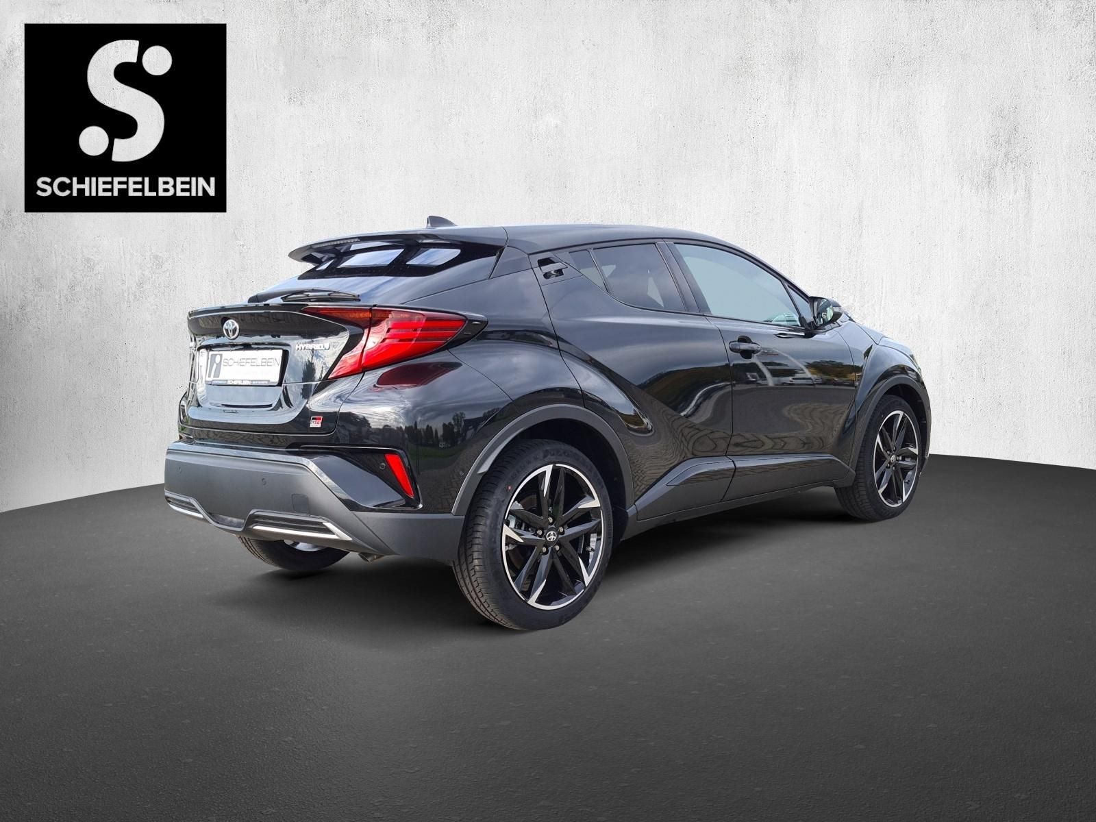 Toyota C-HR Hybrid GR Sport Black Edition - Samsaru's Car Outlet