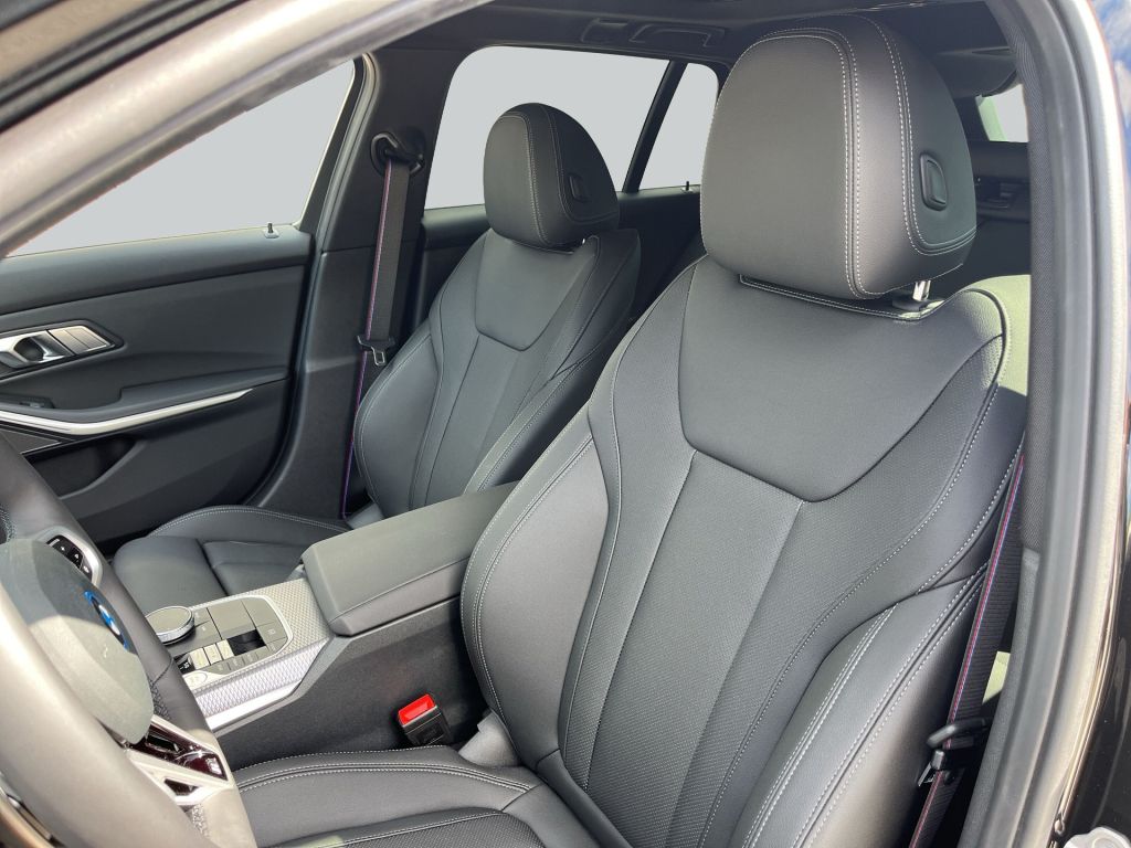 BMW 330e Touring xDrive Aut.