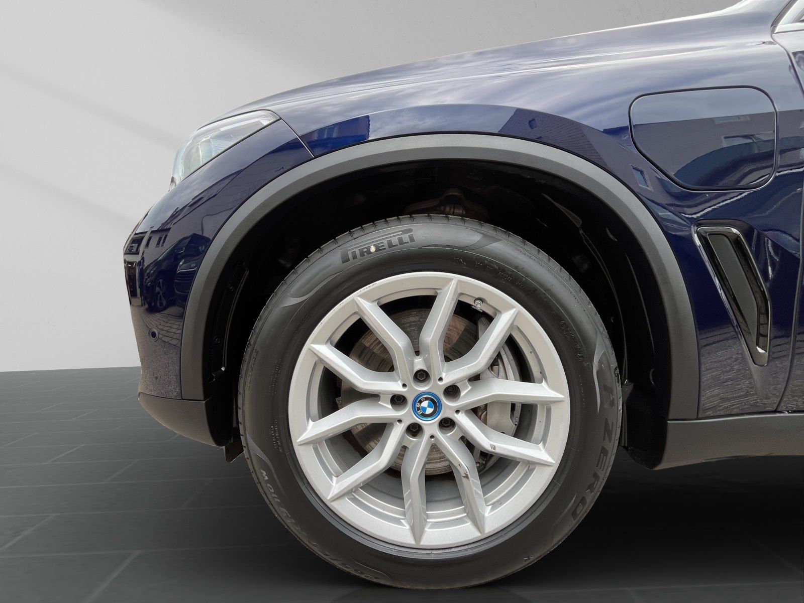 BMW X5 xDrive45e Individual ACC HUD 360° Laser