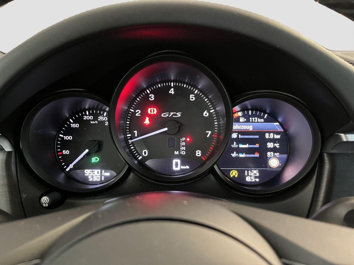 Porsche GTS V6 TURBO - Samsaru's Car Outlet