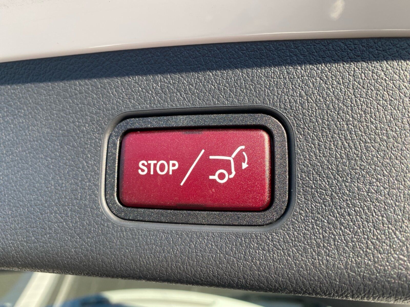 Mercedes-Benz GLC 300 de 4M AMG°FAHRASS+°AHK°DIGI°PANO°360°