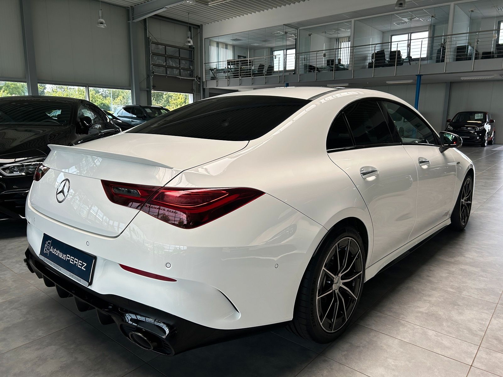 Mercedes-Benz CLA 35 AMG 4M PREMIUM - Samsaru's Car Outlet