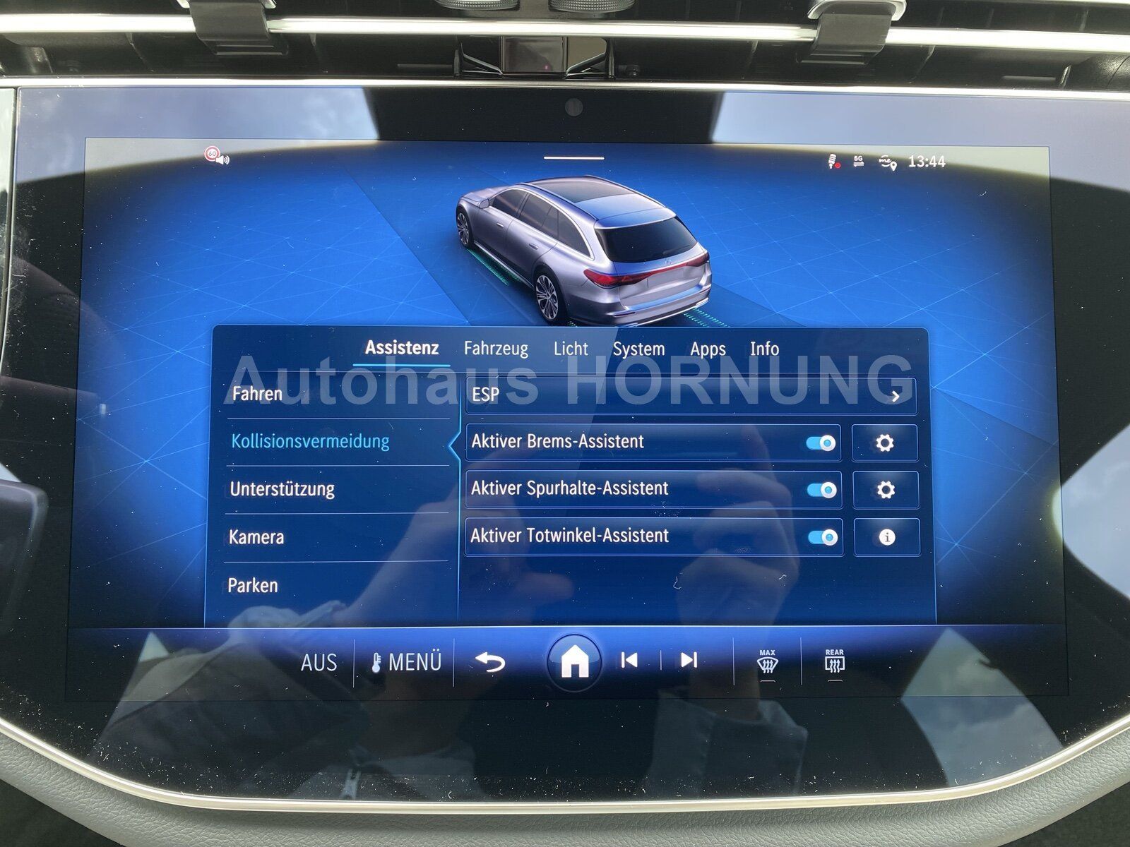 Mercedes-Benz E 450d T 4M AMG HUD STDHZ PANOSD AHK DigiL Bur4D