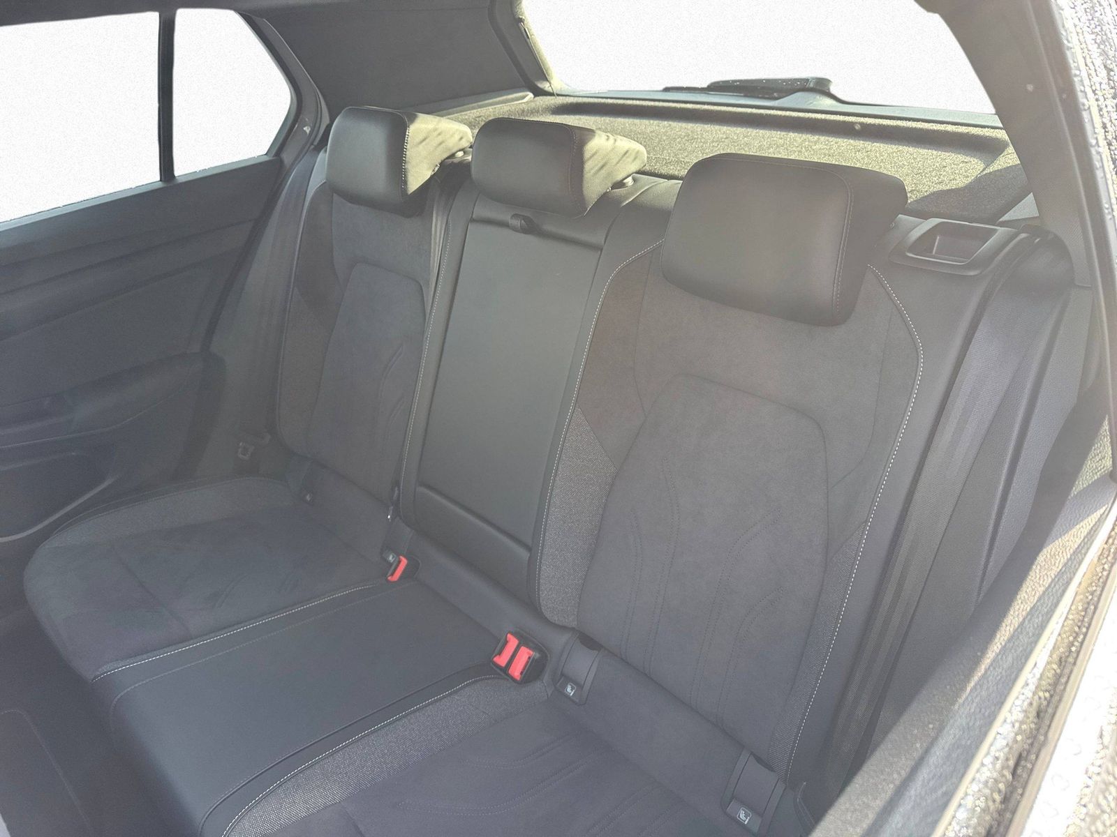 Volkswagen Golf VIII Style 1.5 eTSI 7-DSG NAVI KLIMA PDC