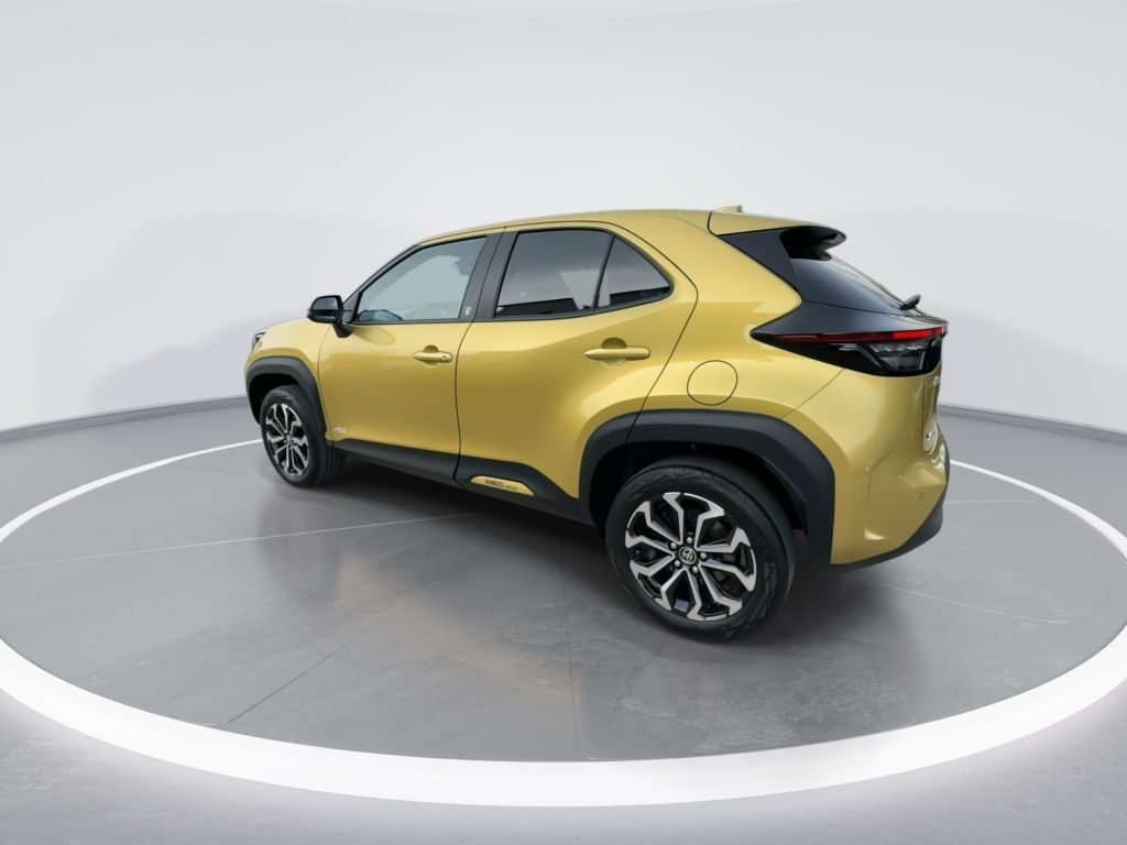 Toyota Yaris Cross Hybrid 1.5 VVT-i Team D. Safety-Pake