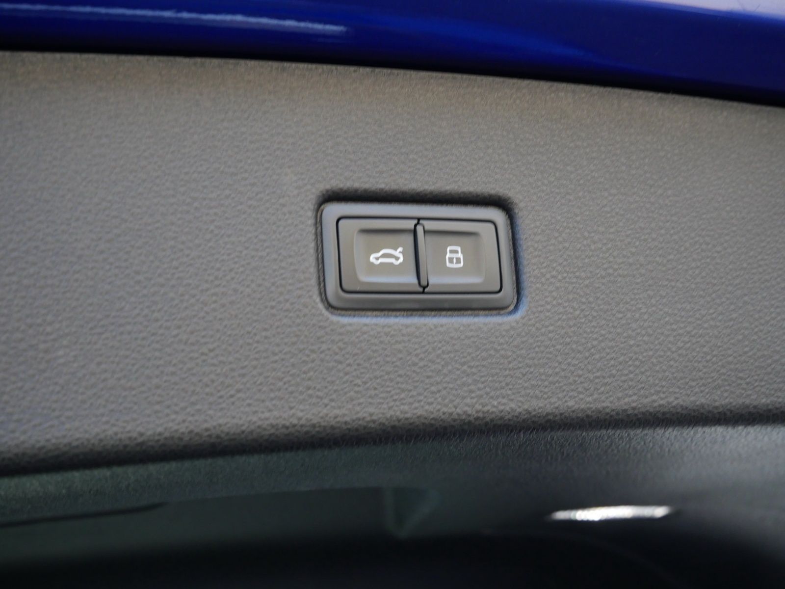 Audi Q5 Sportback 55 TFSIe qu. S line - Samsaru's Car Outlet
