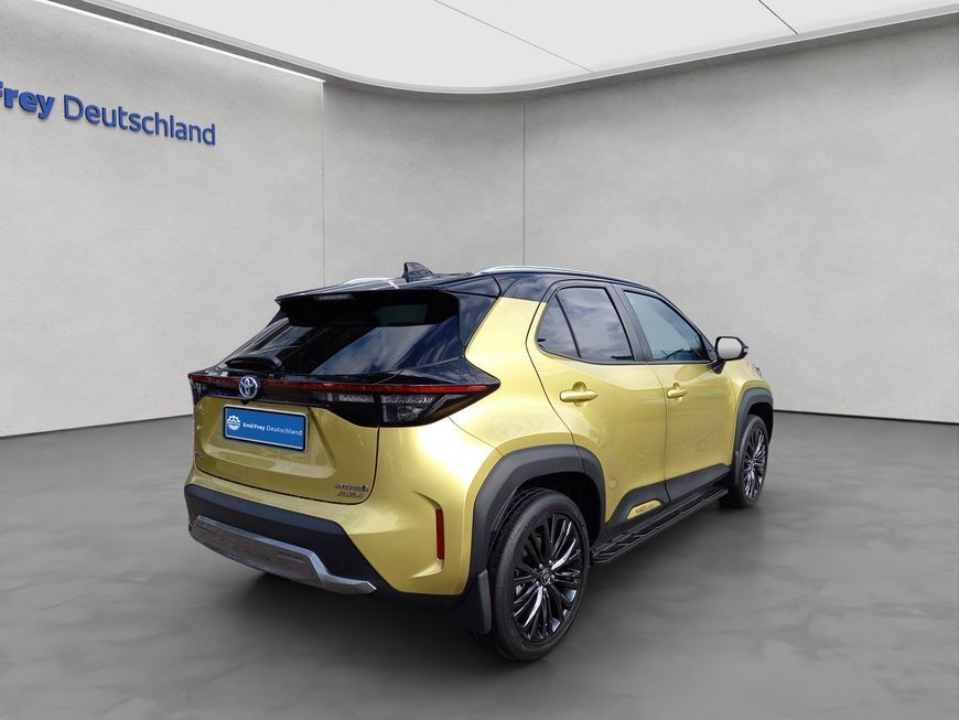 Toyota Yaris Cross Hybrid 1.5 VVT-i Adventure