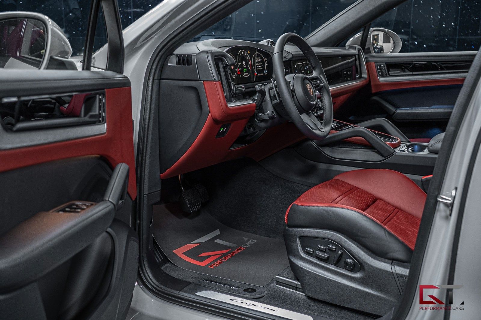 Porsche Cayenne E-Hyb Coupé Sp-Design 21" Pano Trailer