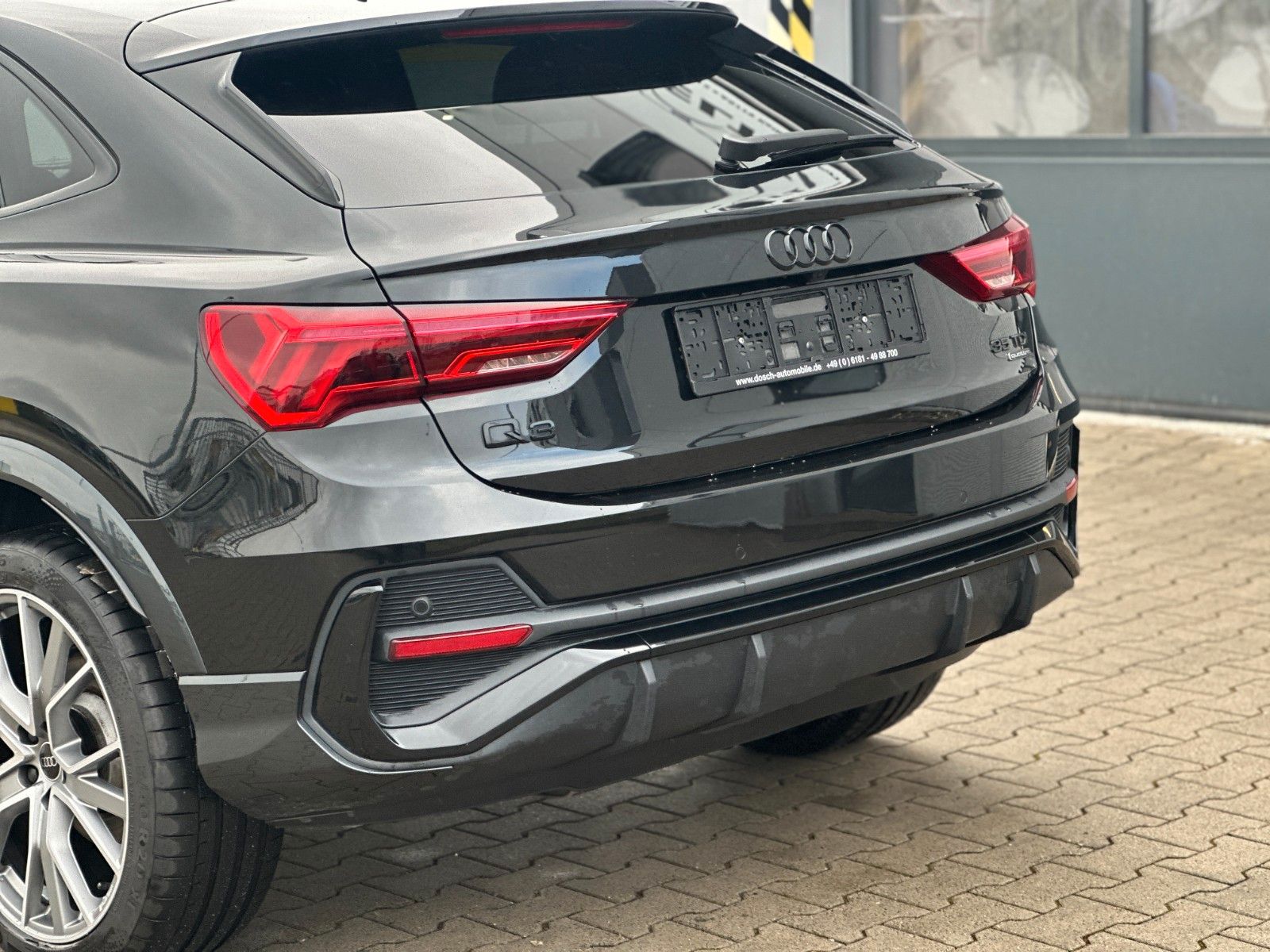 Audi Q3 Sportback 35 TDI quattro S line - Samsaru's Car Outlet