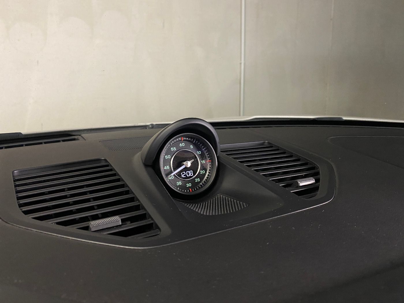 Porsche 992 (911) Carrera 4S | PCCB | ParkAssistent |