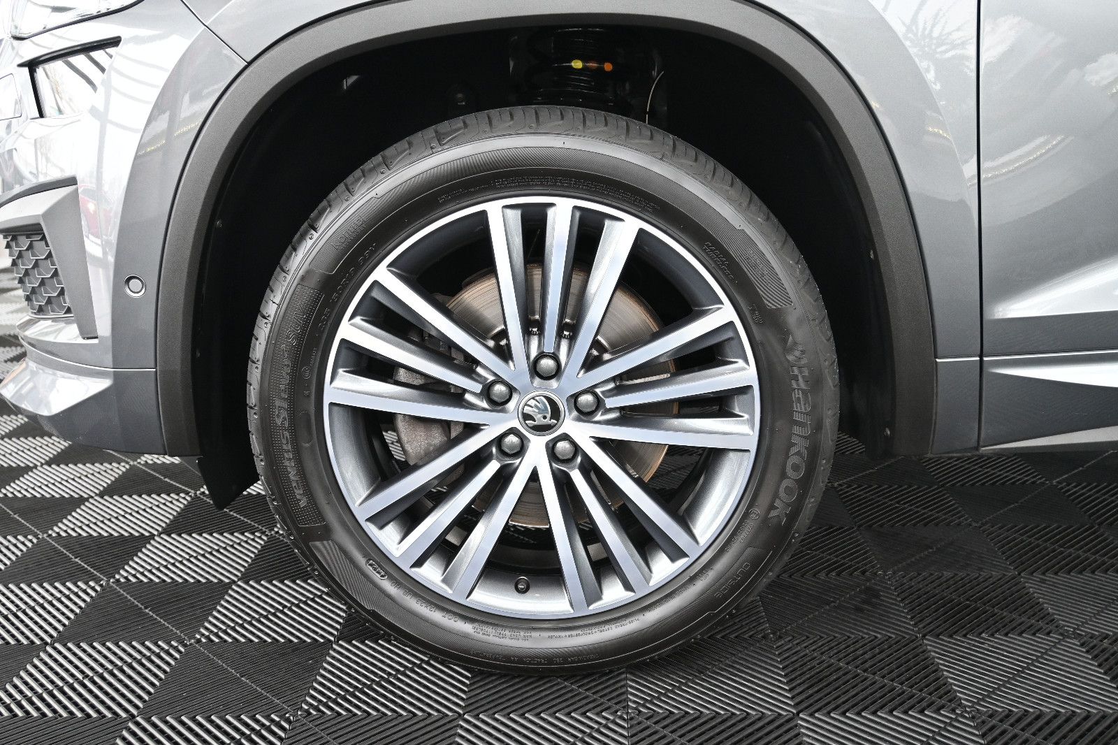 Skoda Kodiaq 2.0 TSI L&K 4M LED Navi Virtual 7-Sitzer