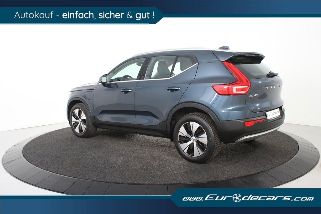 Volvo XC40 T4 Recharge Inscription - Samsaru's Car Outlet