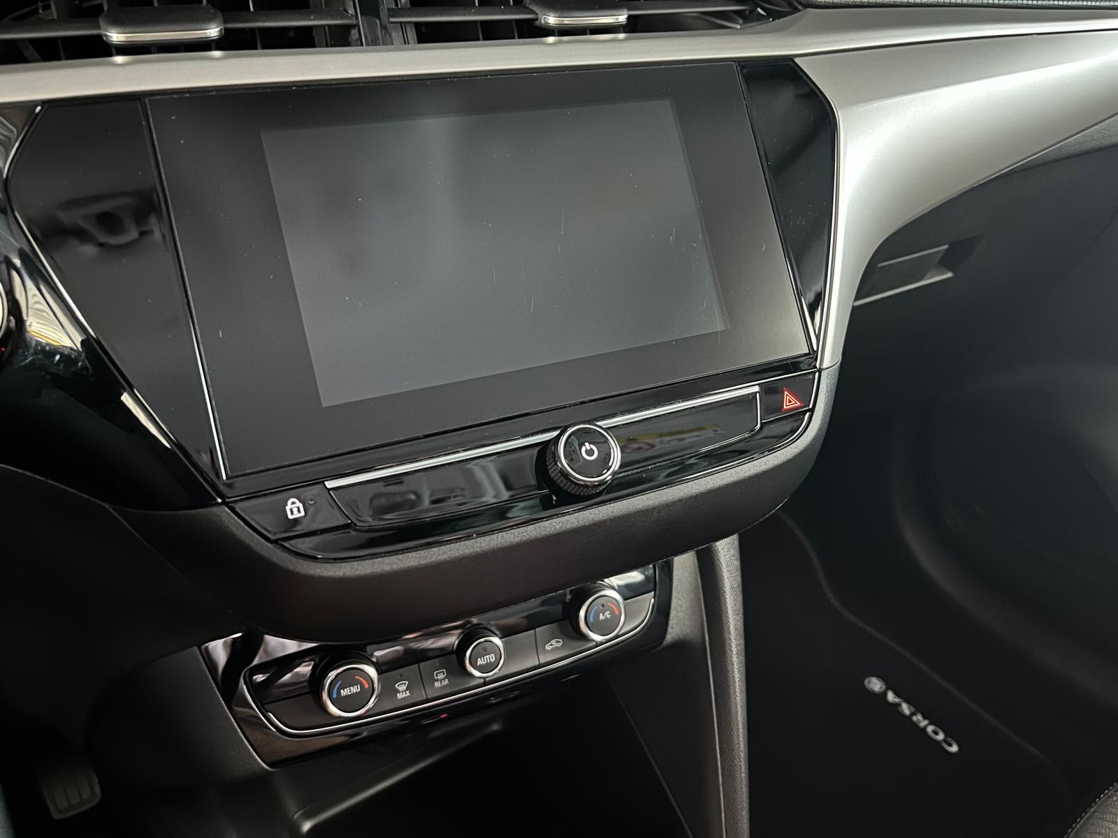 Opel Corsa F e Edition - Samsaru's Car Outlet