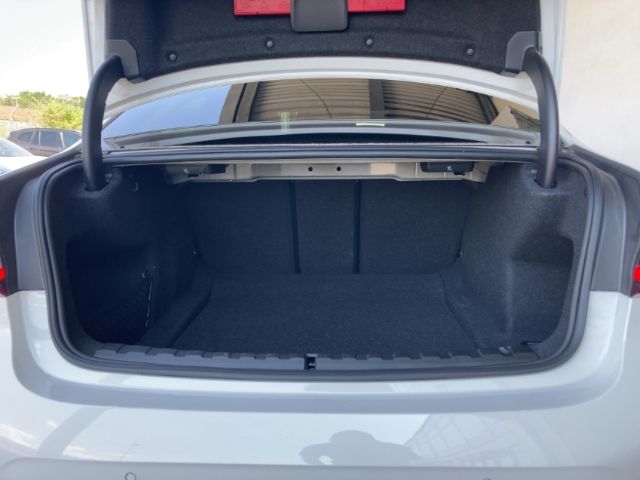 BMW 320 i xDrive Limo M-Sport Pano AHK 18'' HUD Kame