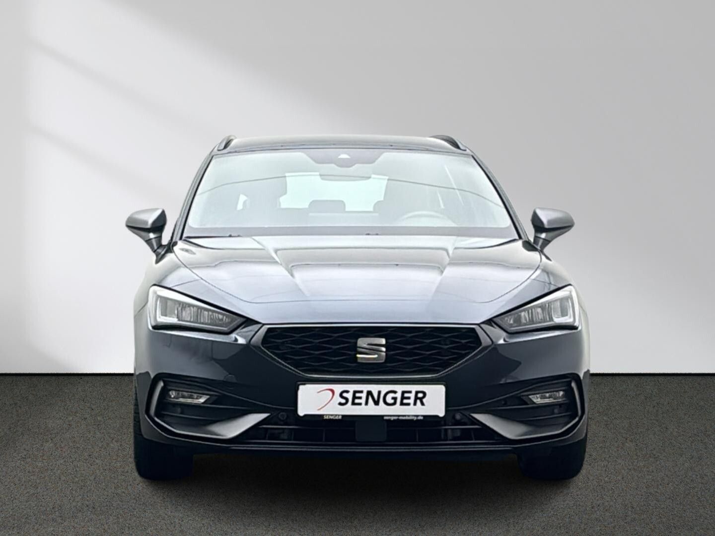 Seat Leon Sportstourer FR 2.0 TDI DSG LED ACC AHK