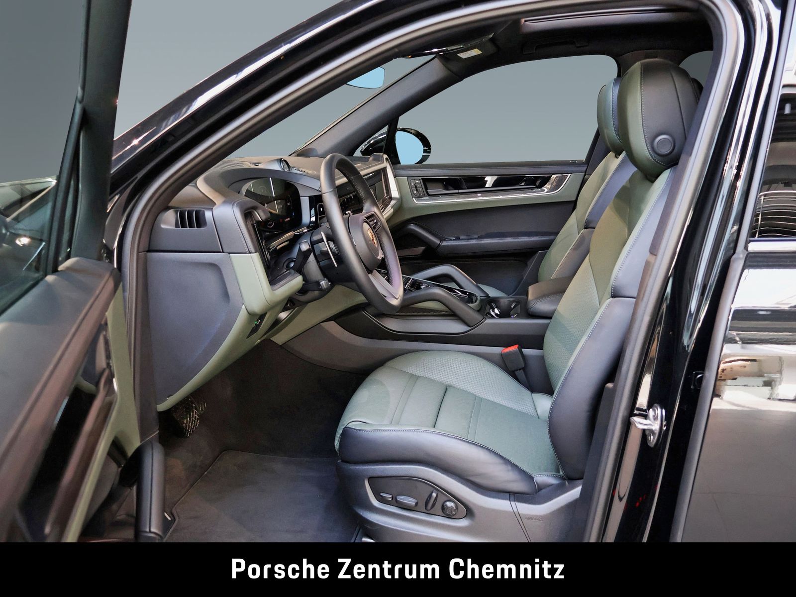 Porsche Cayenne E-Hybrid Luftfed.;BOSE;HD-Matrix;22"