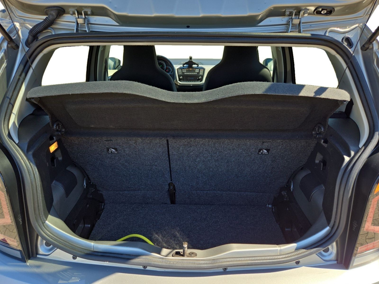 Volkswagen e-up! Style Plus - Samsaru's Car Outlet