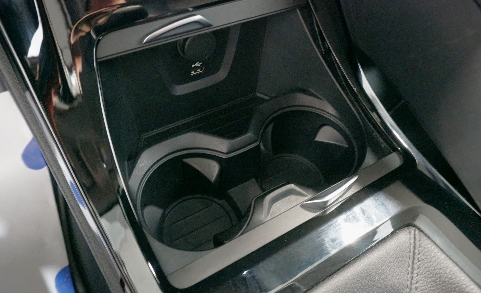 BMW X1 xDrive 20 d xLine - Samsaru's Car Outlet
