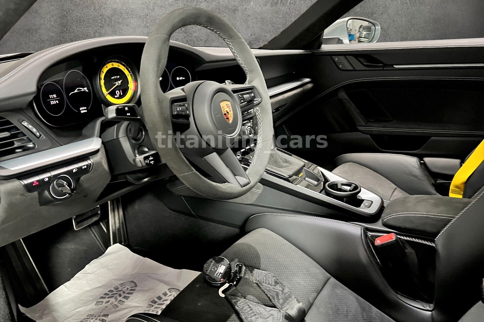 Porsche 911 992 GT3 Clubsport - Samsaru's Car Outlet
