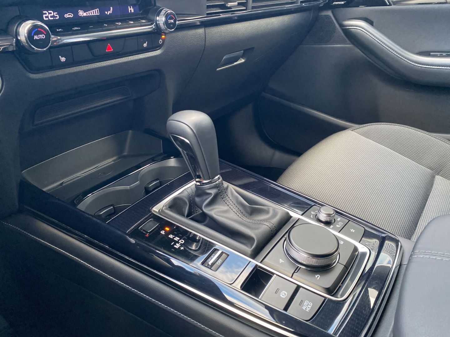 Mazda CX-30 Sky.-X Aut. Exclusive-Line Navi LED Apple