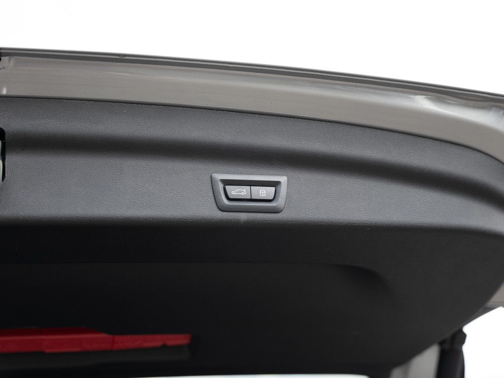 BMW X1 xDrive 20d M-Sport - Samsaru's Car Outlet