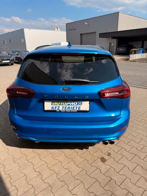 Ford Focus Turnier ST-Line ACC LED NAVI Kamera