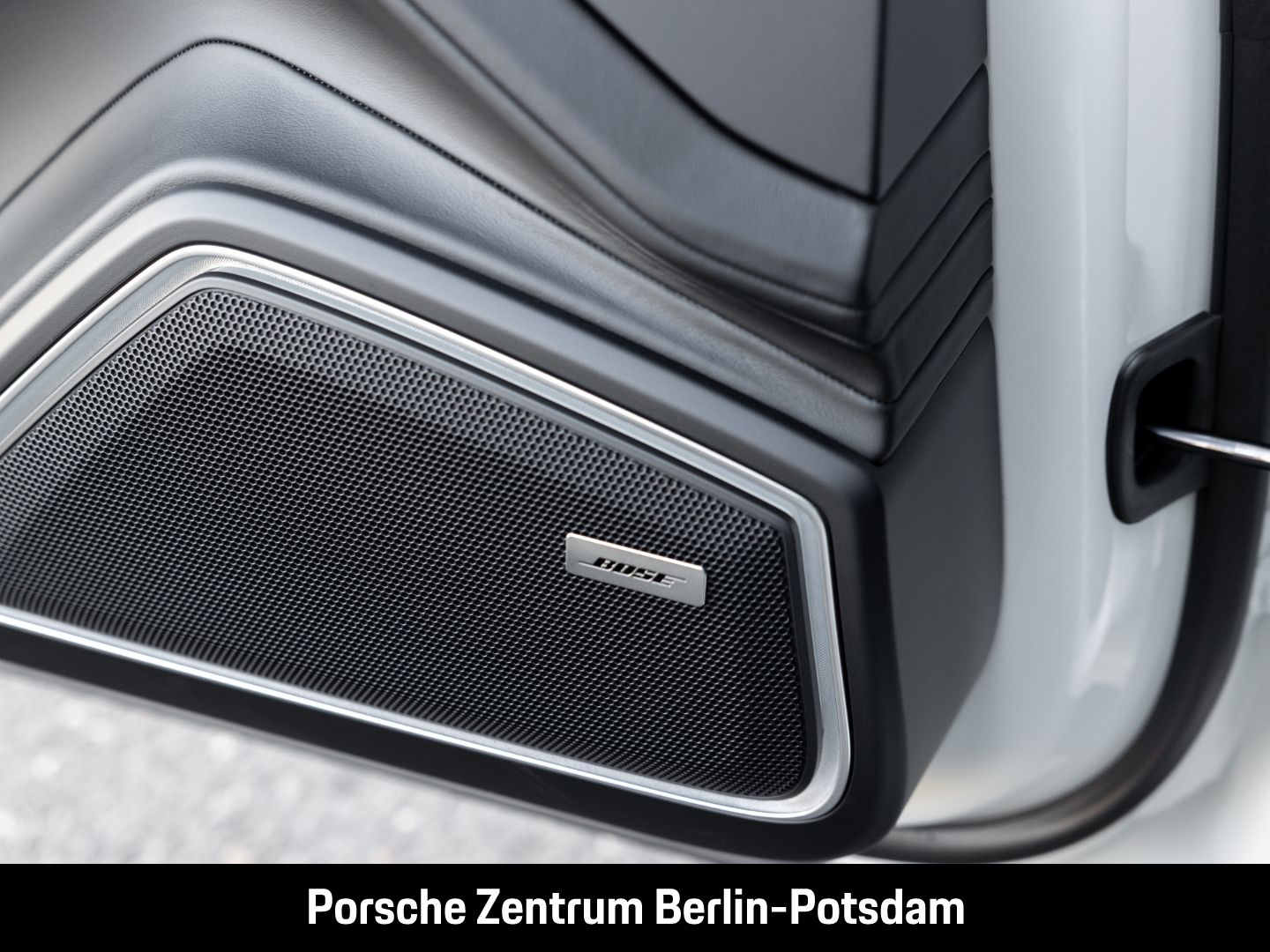 Porsche Panamera 4 E-Hybrid Sport Turismo Platinum Editi