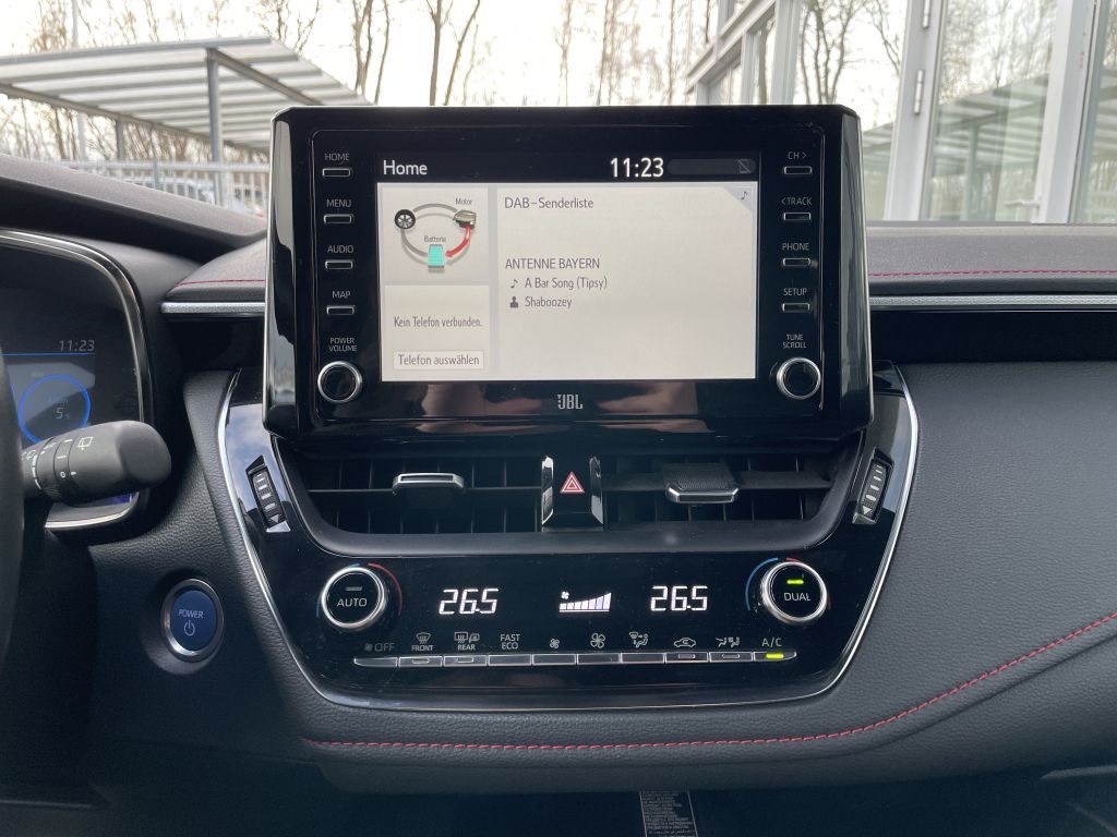 Toyota Corolla 2.0 Hybrid Touring Sports Lounge