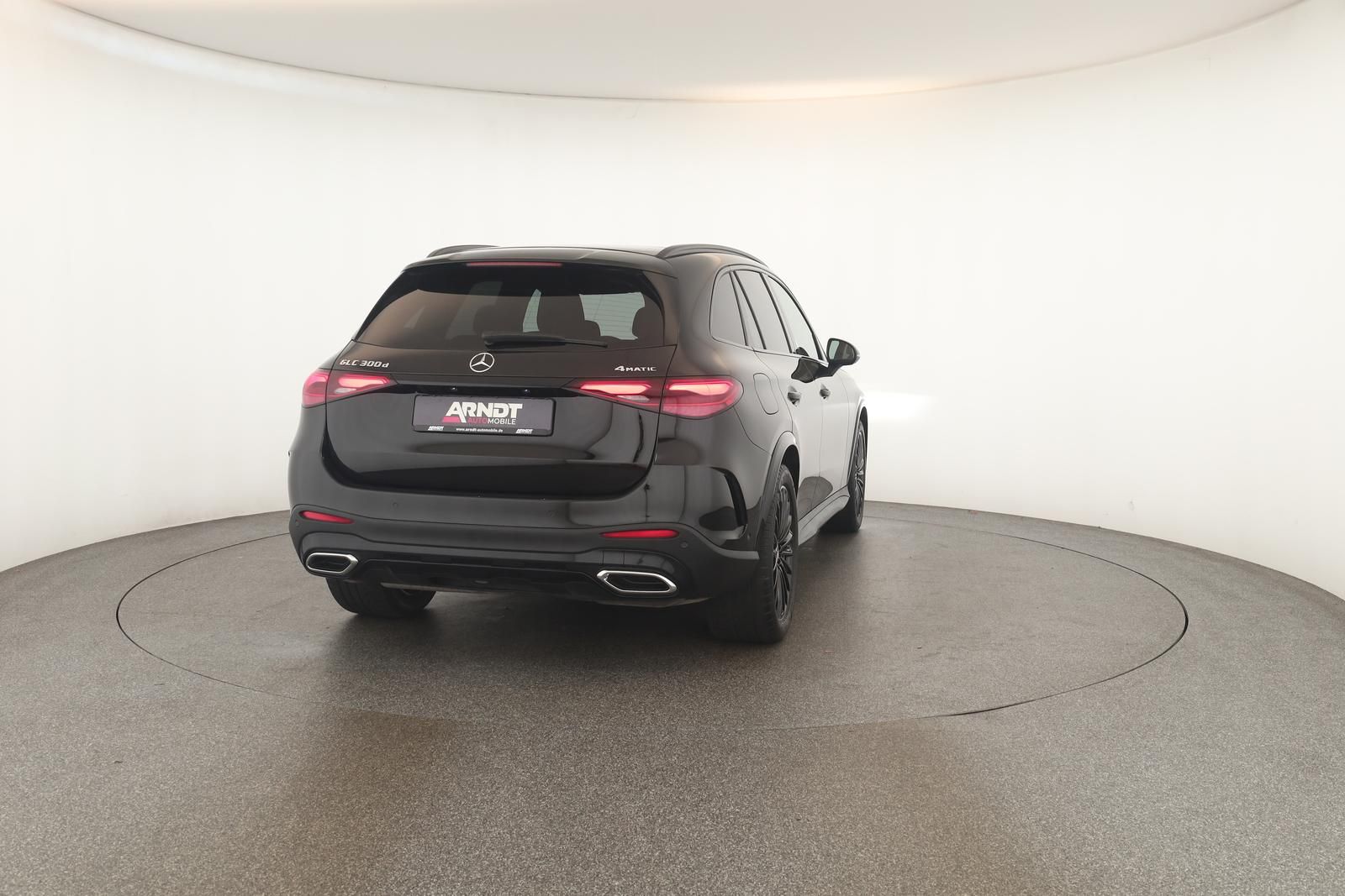 Mercedes-Benz GLC 300 d 4M AMG Advanced Night DIGITAL Pano AHK