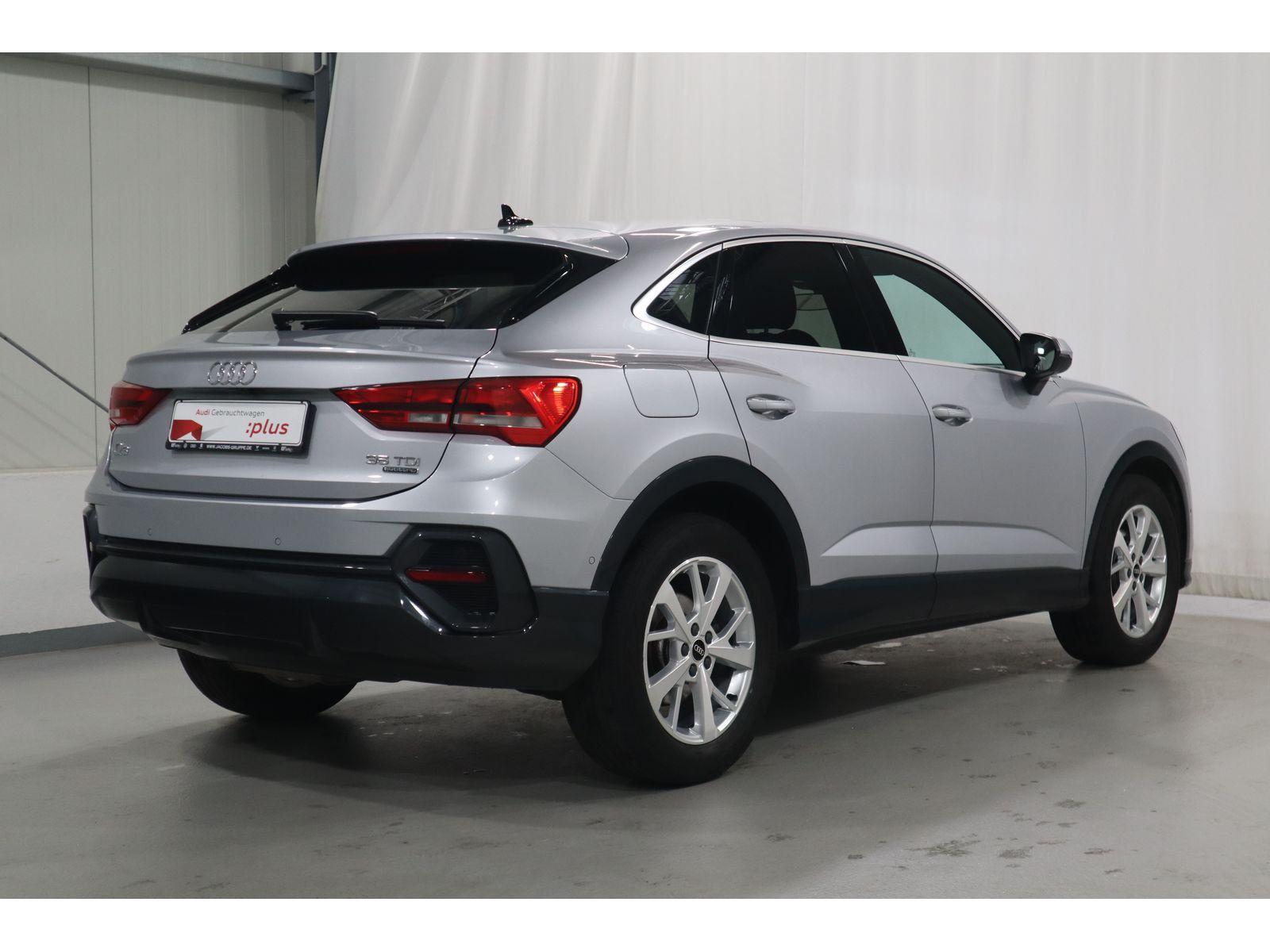 Audi Q3 Sportback 35 TDI quattro - Samsaru's Car Outlet