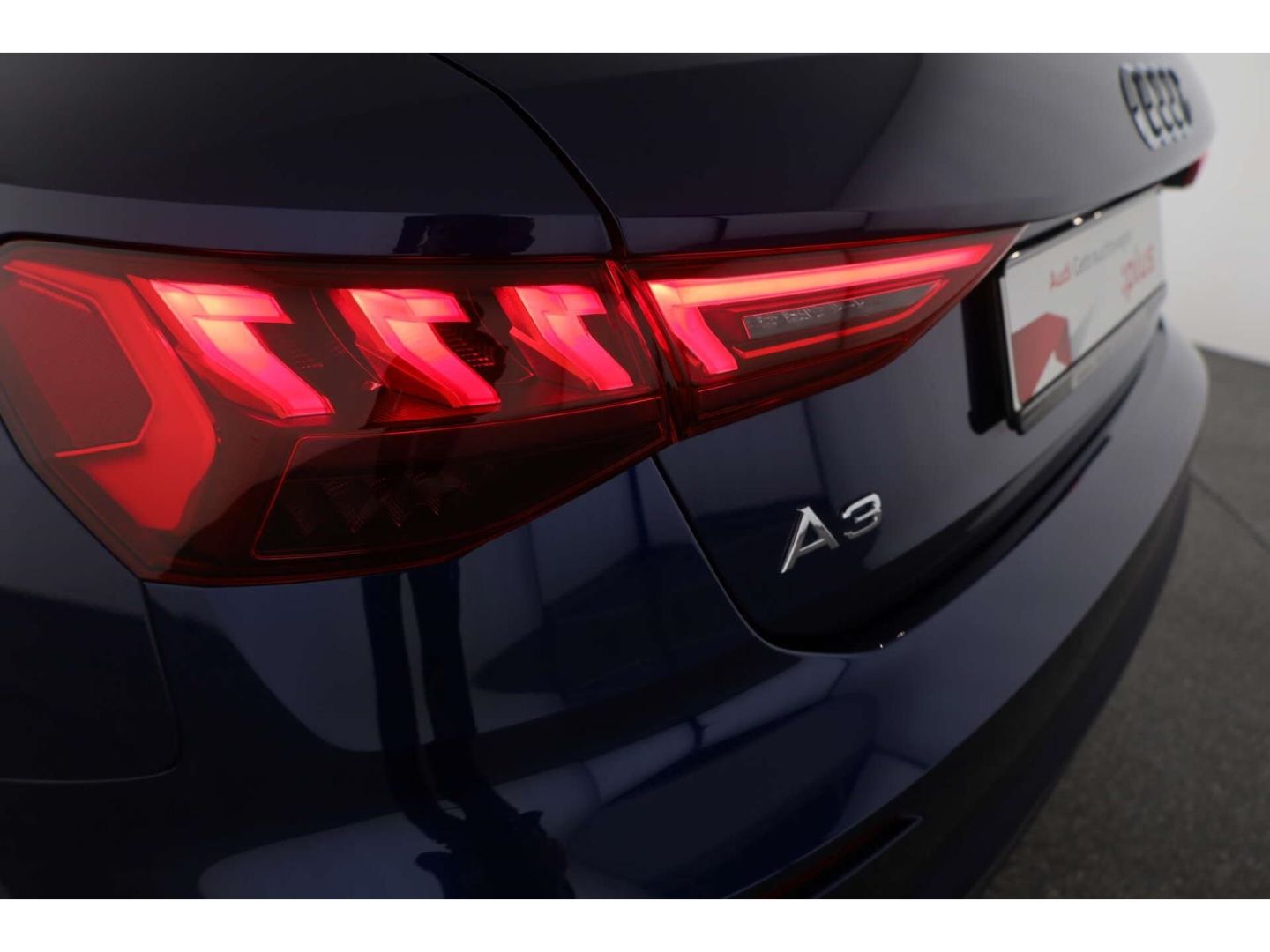 Audi A3 Sportback 35 TFSI S line - Samsaru's Car Outlet