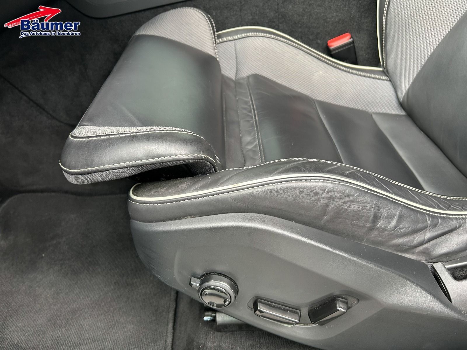 Volvo XC60 B4 Mild-Hybr. AWD Plus Dark Geartronic +AHK