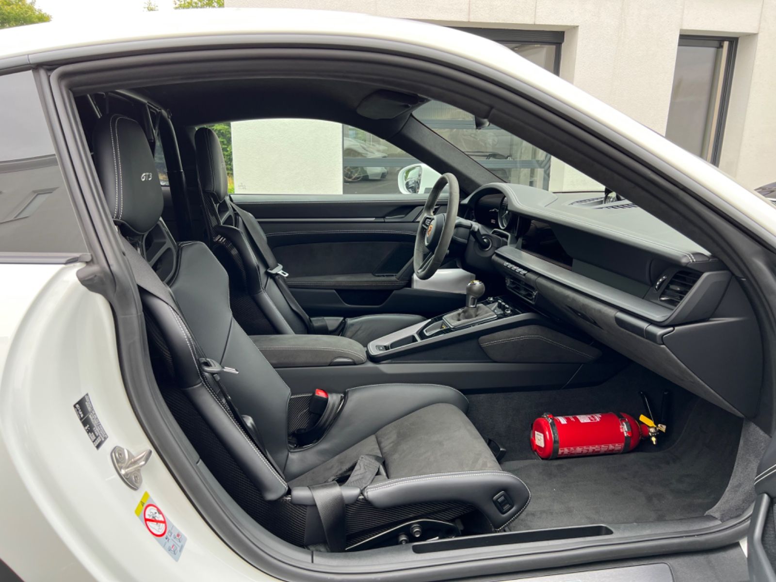 Porsche 911 GT3 - Samsaru's Car Outlet
