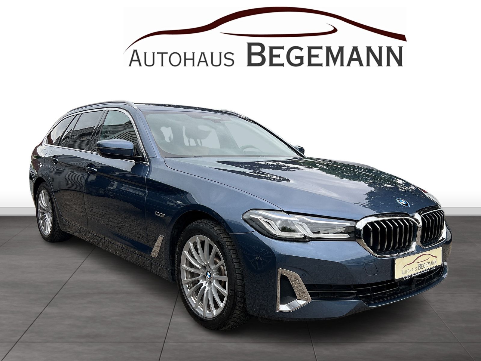 BMW 530 e xDrive T Luxury AHK ACC Laser Komf-Stz HUD