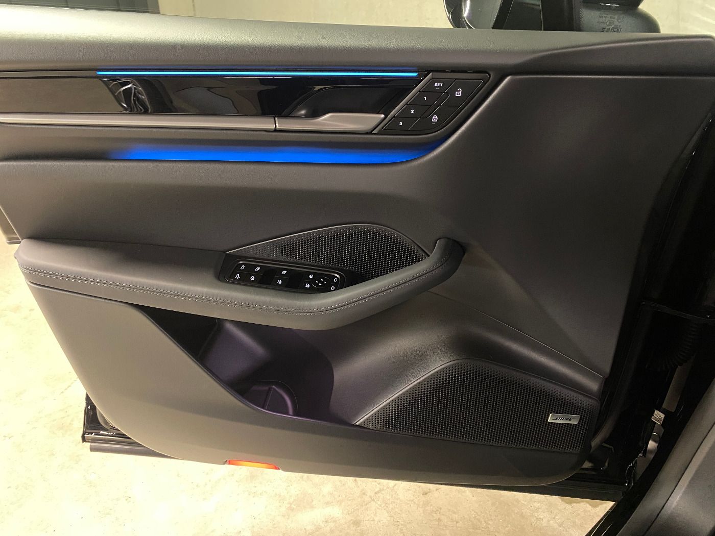 Porsche Macan 4 | Panorama Dachsystem | Surround View |
