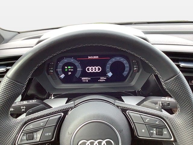 Audi A3 Sportback 40TFSIe S-line Matrix LED Scheinwer