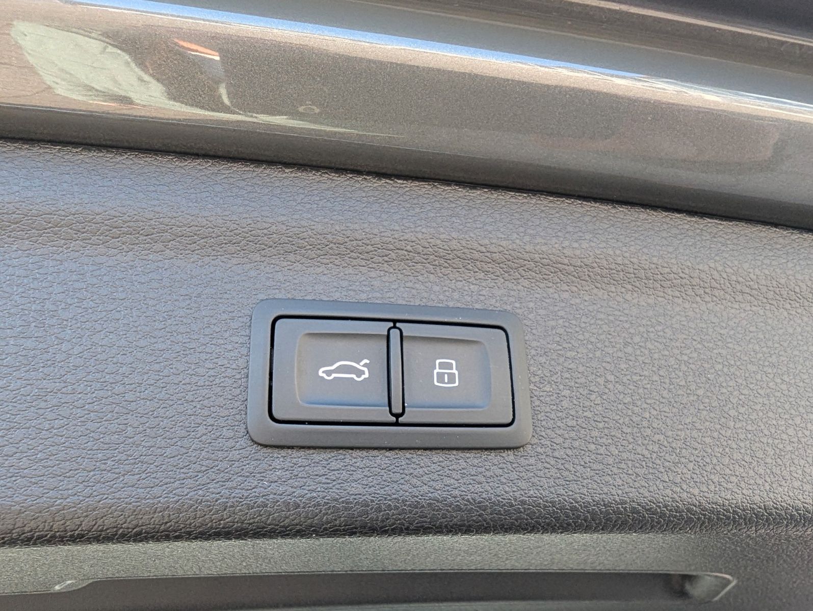 Audi Q3 35 TDI quattro S line - Samsaru's Car Outlet