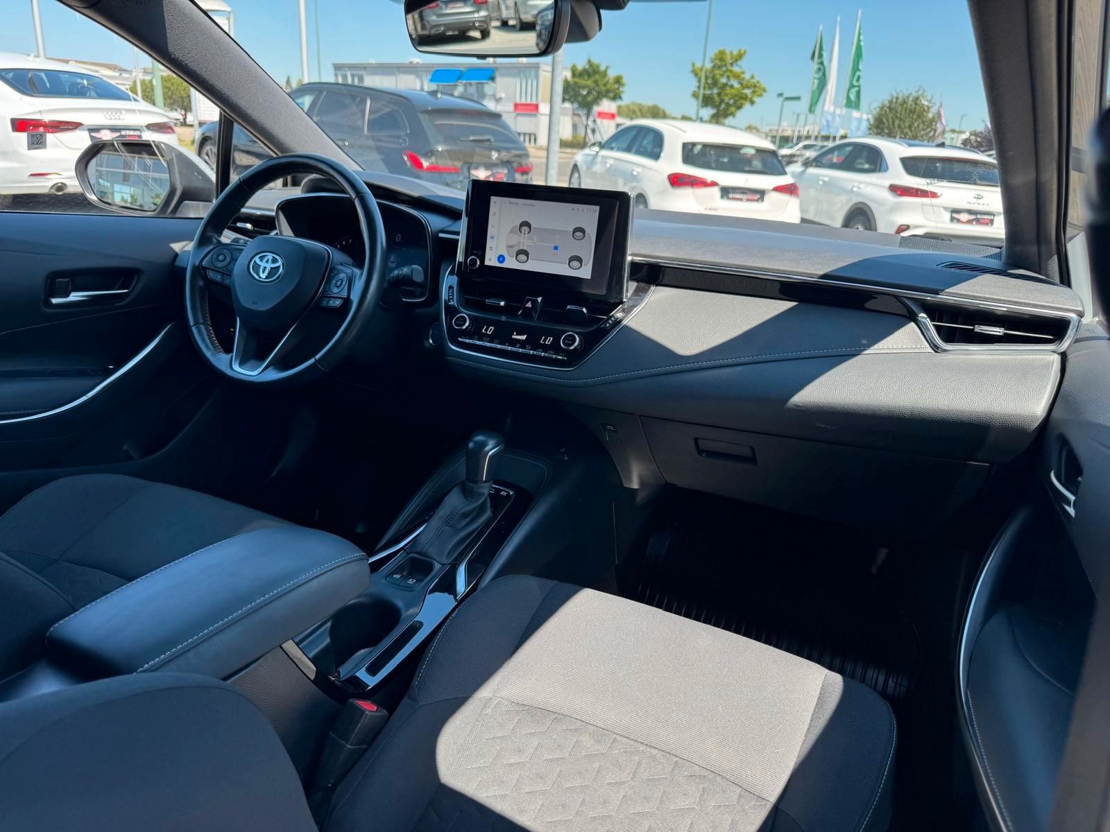 Toyota Corolla Touring Sports Hybrid Edition - Samsaru's Car Outlet