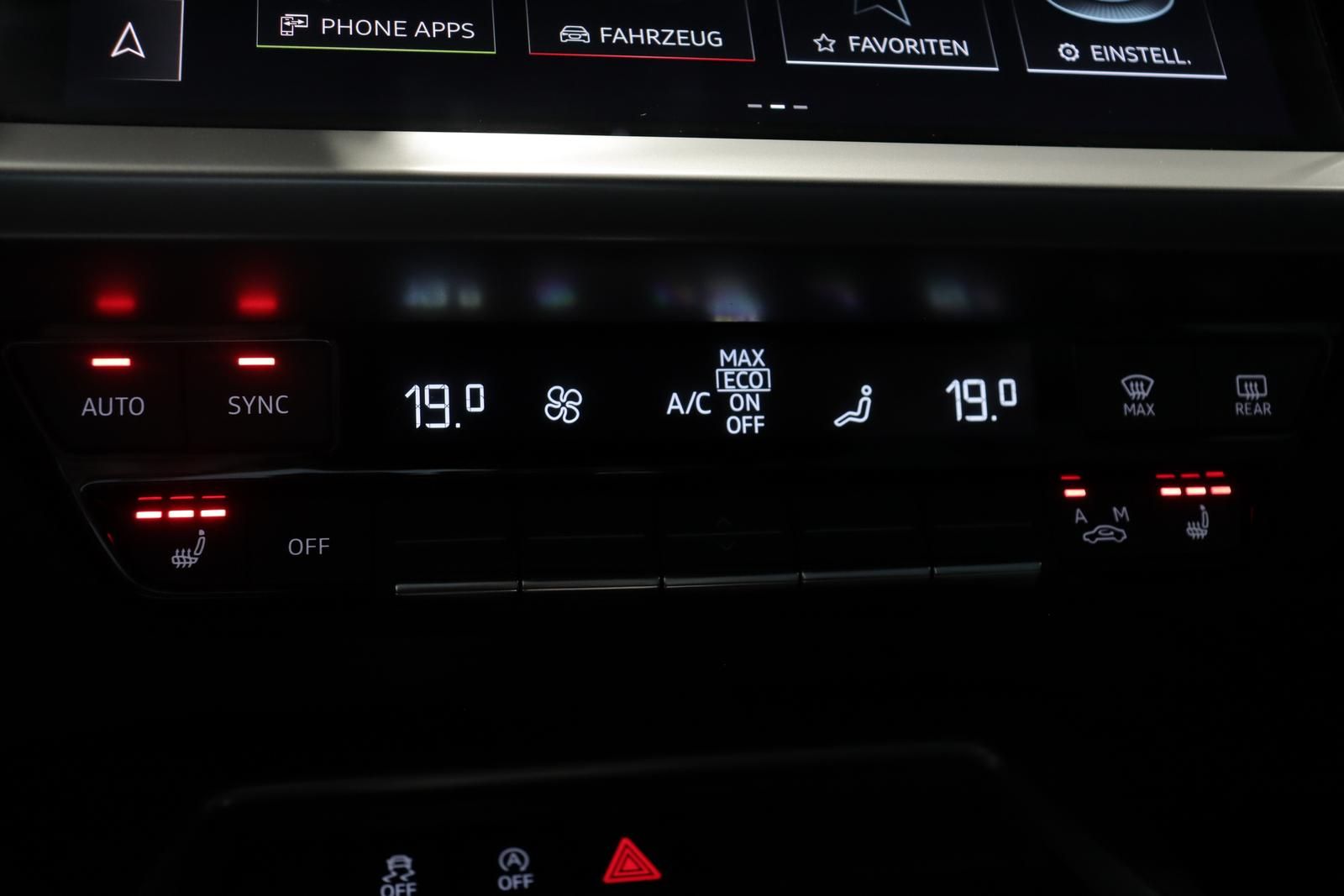 Audi A3 Lim. 1.0 TFSI S tronic advanced S-LINE