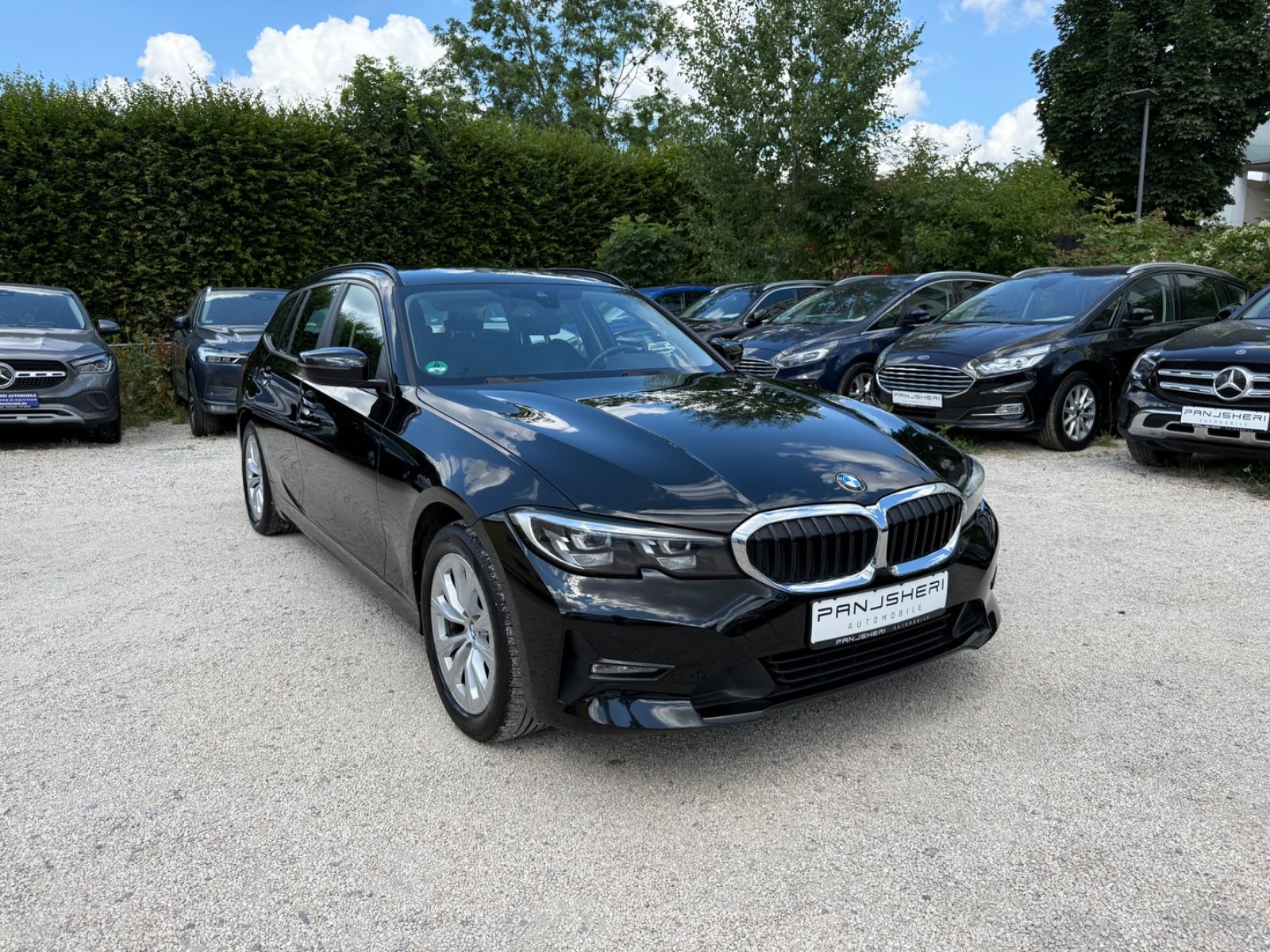 BMW 318d Touring Advantage - Samsaru's Car Outlet