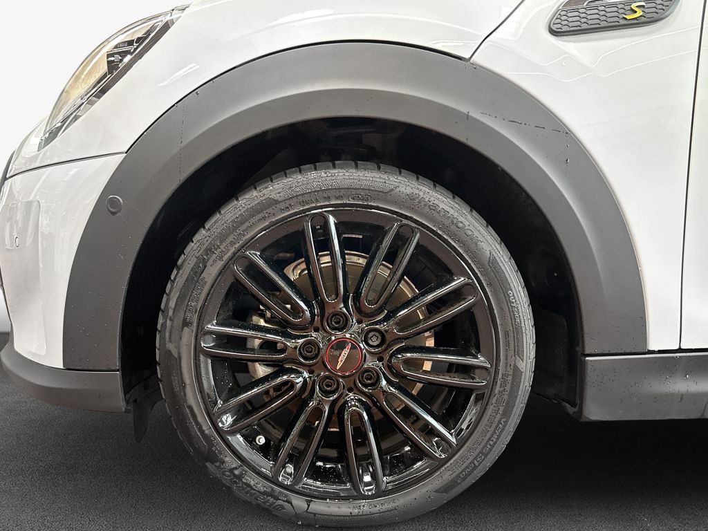 MINI Cooper SE MINI Yours Trim - Samsaru's Car Outlet