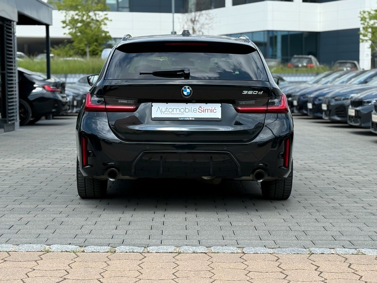 BMW 320d D M Sport AHK HuD 360° hifi ACC